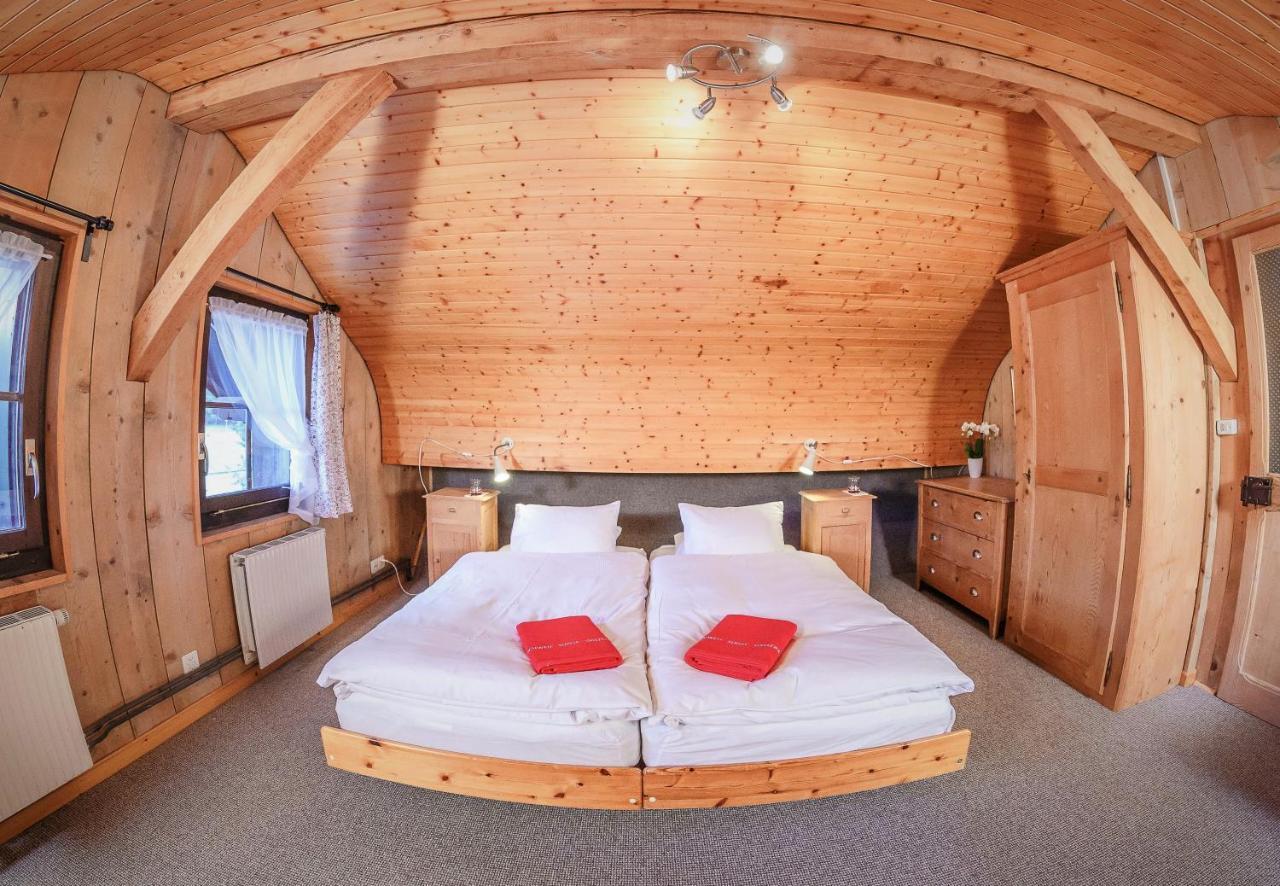 Guest House Du Grand Paradis - On Piste Champéry Esterno foto